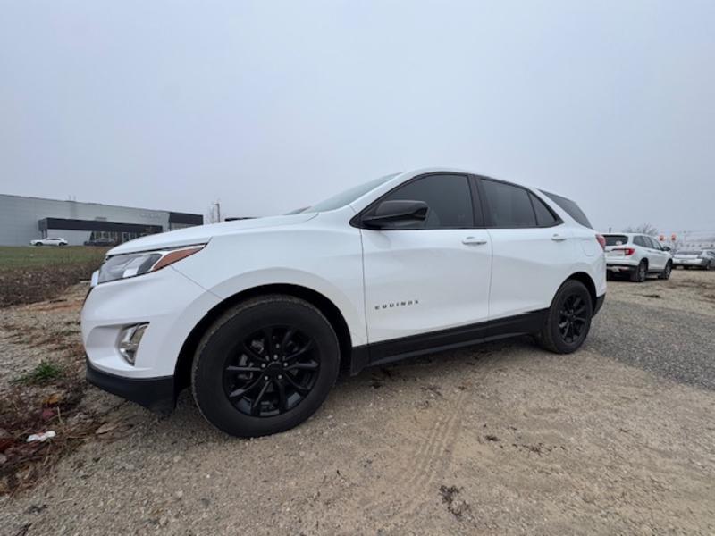 2021 Chevrolet Equinox LS photo 4