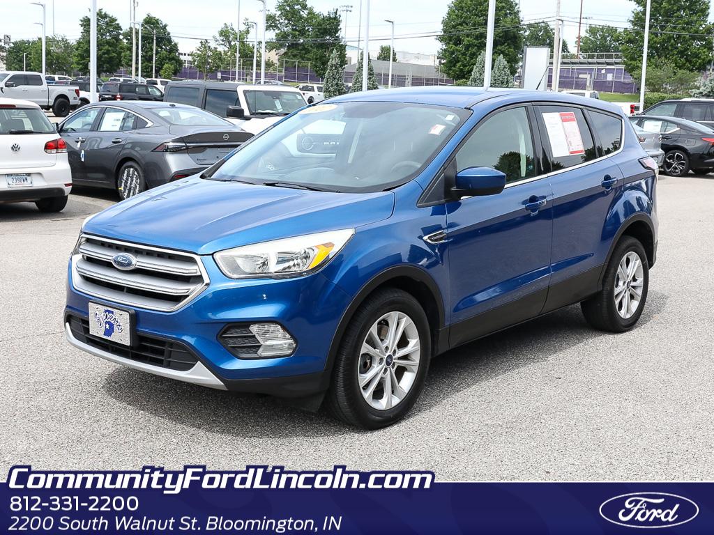 2017 Ford Escape SE's photo