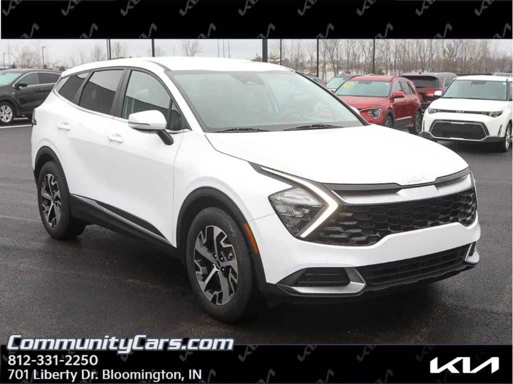 2023 Kia Sportage EX's photo