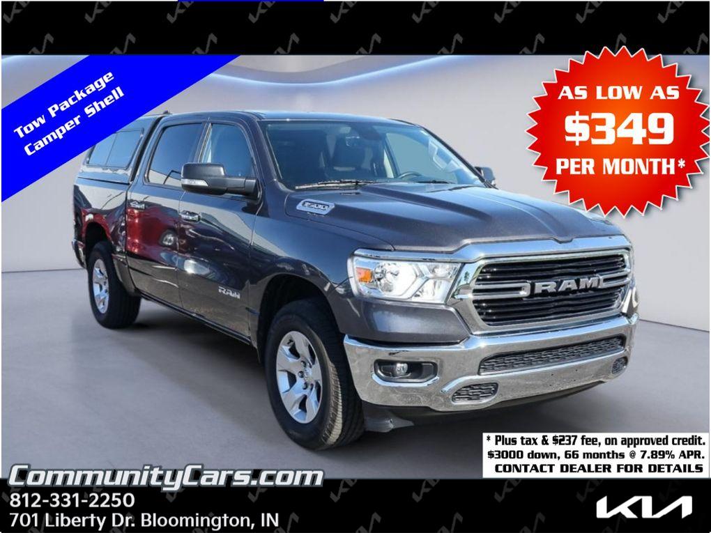 2019 RAM 1500 Big Horn/Lone Star 4x4 Crew Cab 5'7's photo