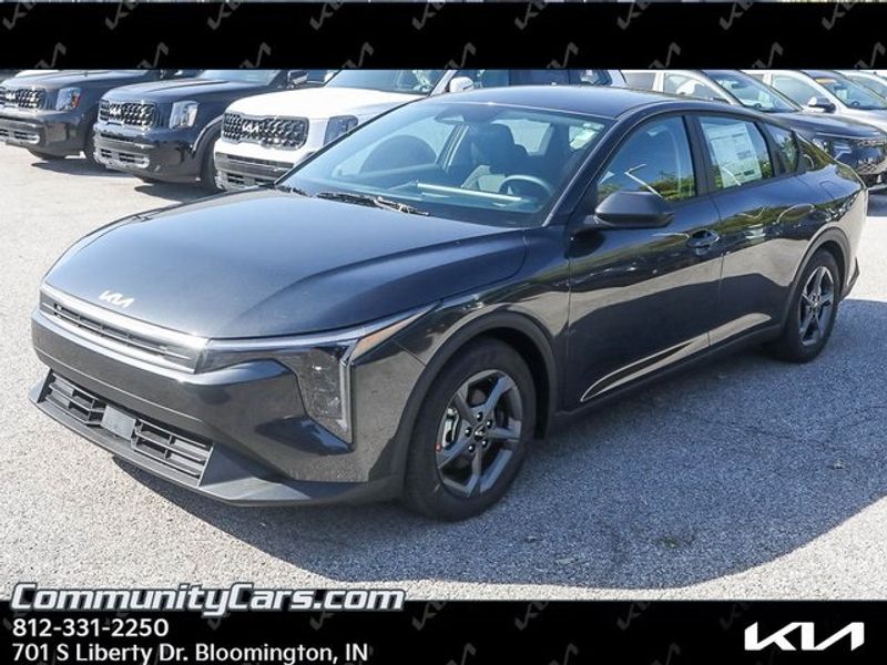 Certified 2025 Kia K4 LXS with VIN 3KPFT4DEXSE016487 for sale in Bloomington, IN