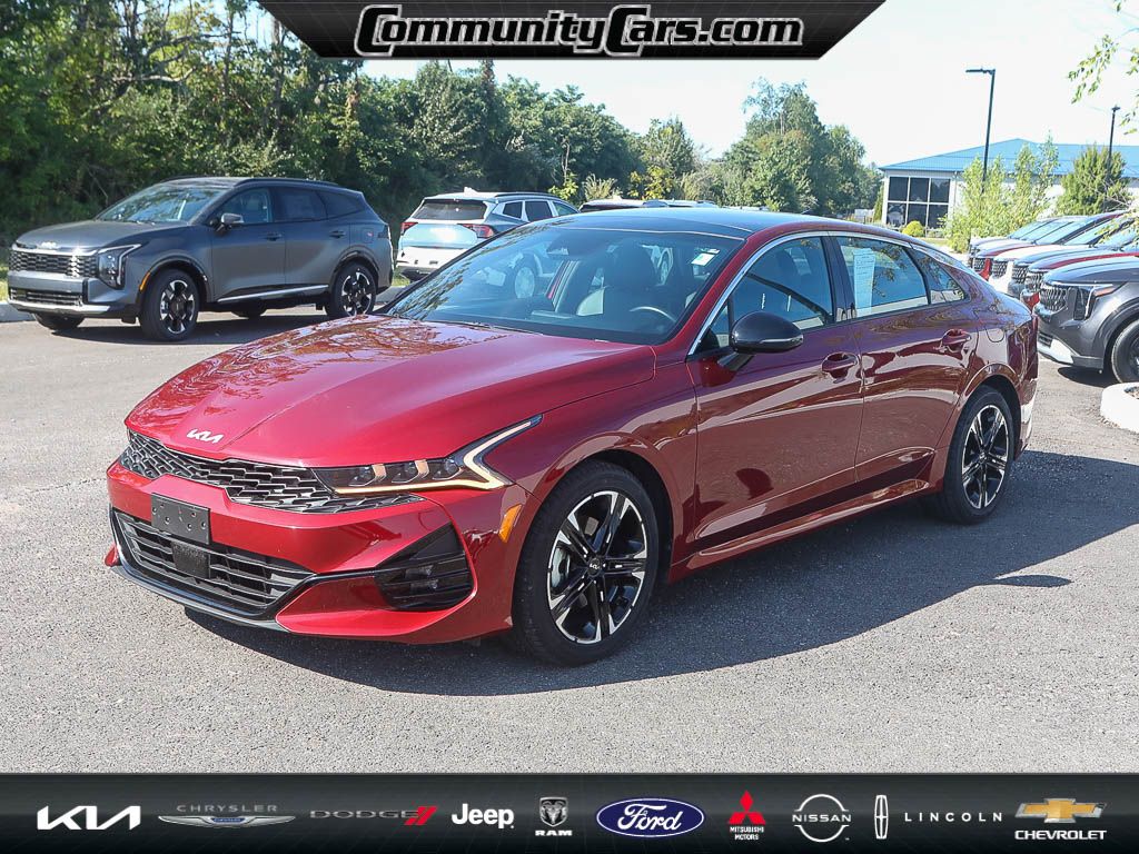 2023 Kia K5 GT-Line photo 2