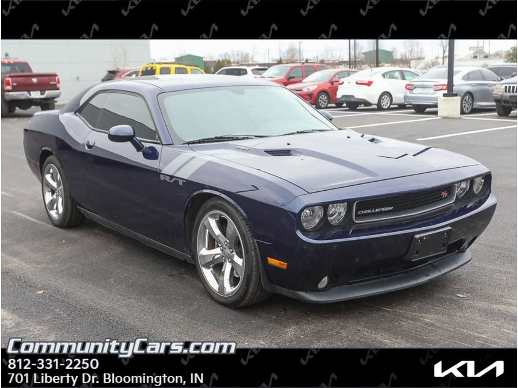 2014 Dodge Challenger R/T's photo