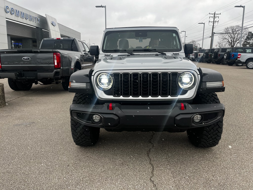 Used 2024 Jeep Gladiator Rubicon Crew Cab