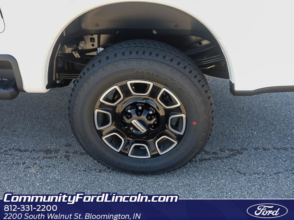 2026 Ford F-250 Platinum photo 3