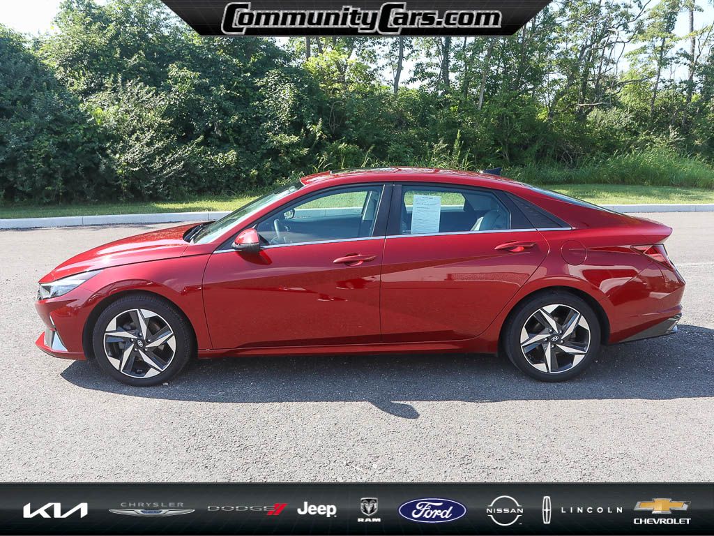 2023 Hyundai Elantra Hybrid Limited photo 3