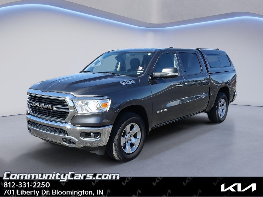 2019 RAM 1500 Big Horn/Lone Star 4x4 Crew Cab 5'7's photo