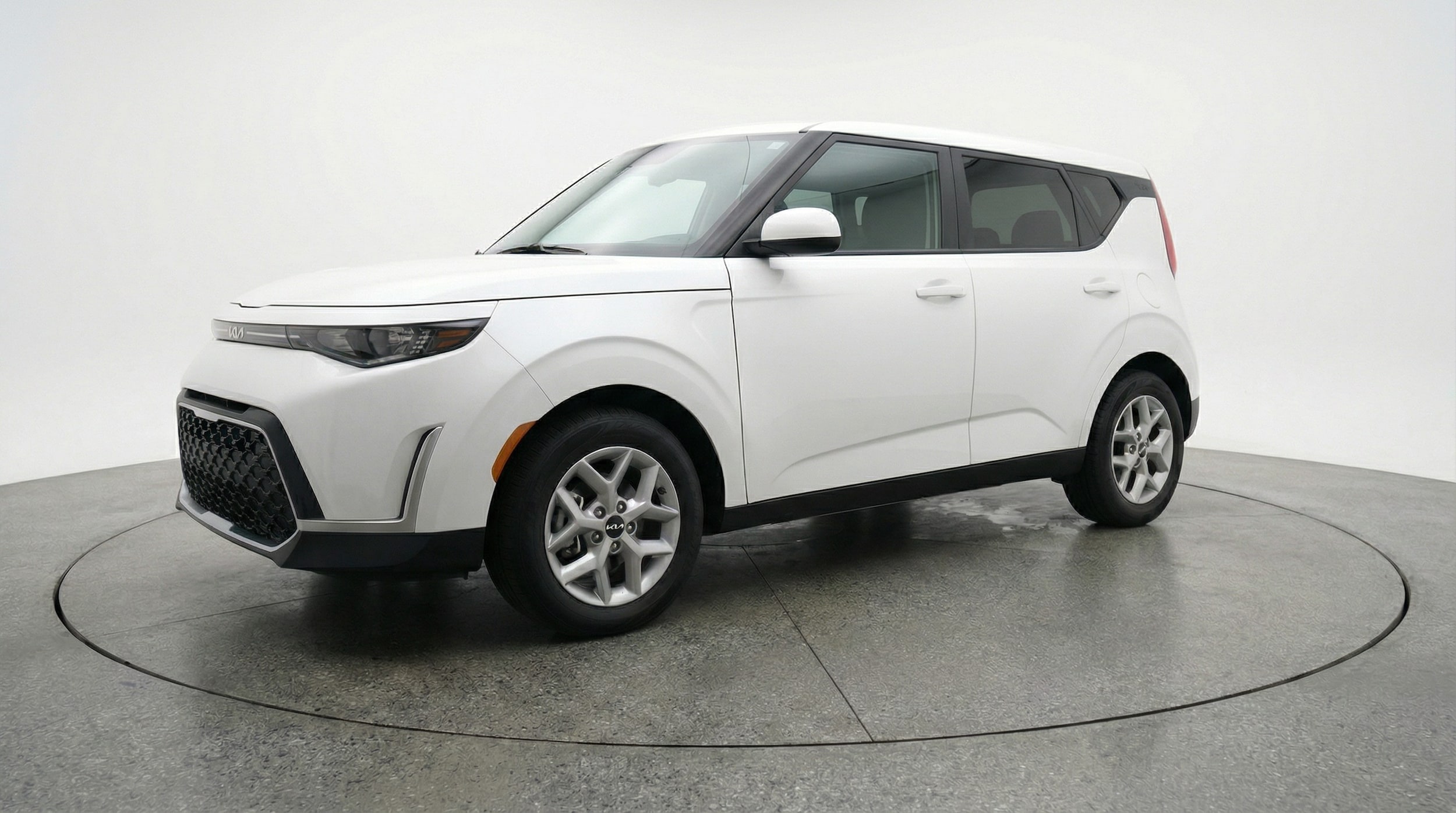 Thumbnail: 2025 Kia Soul - 3