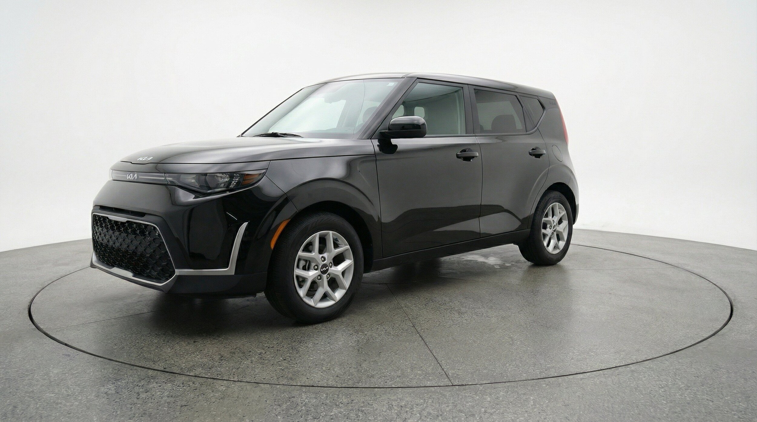 Thumbnail: 2025 Kia Soul - 3