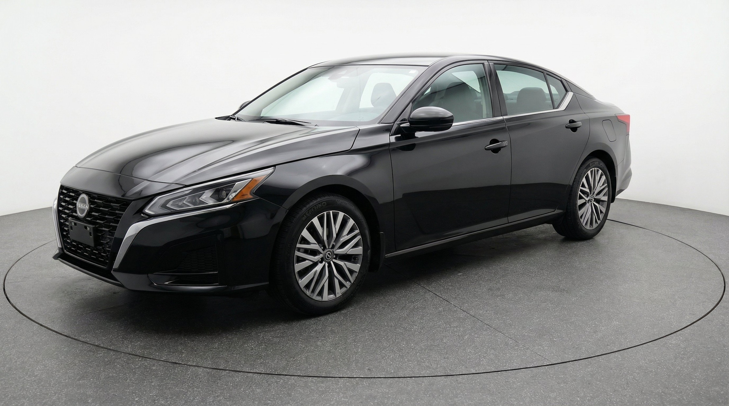 Thumbnail: 2026 Nissan Altima - 3