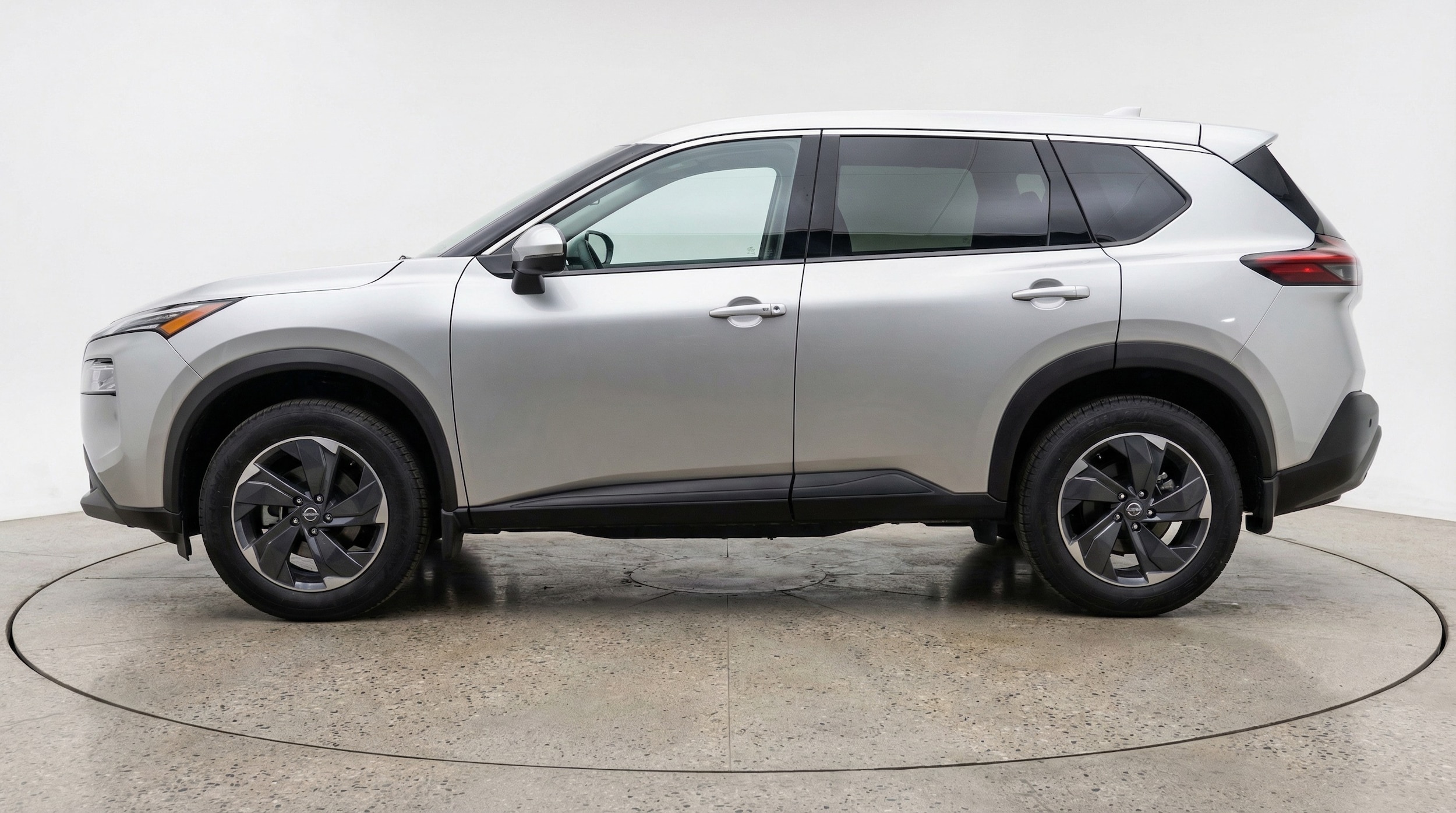 Thumbnail: 2025 Nissan Rogue - 4