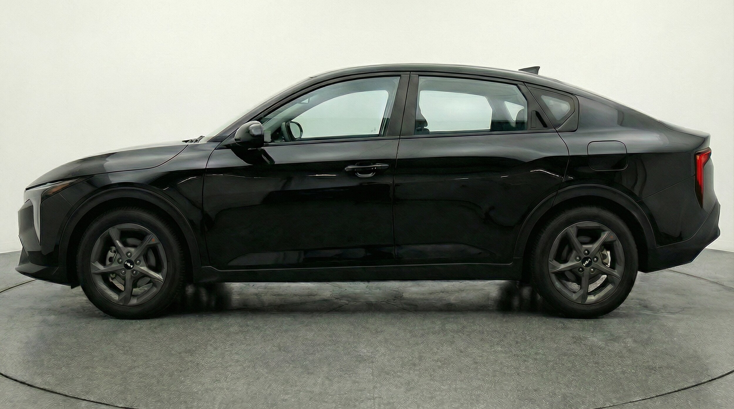 Thumbnail: 2025 Kia K4 - 4