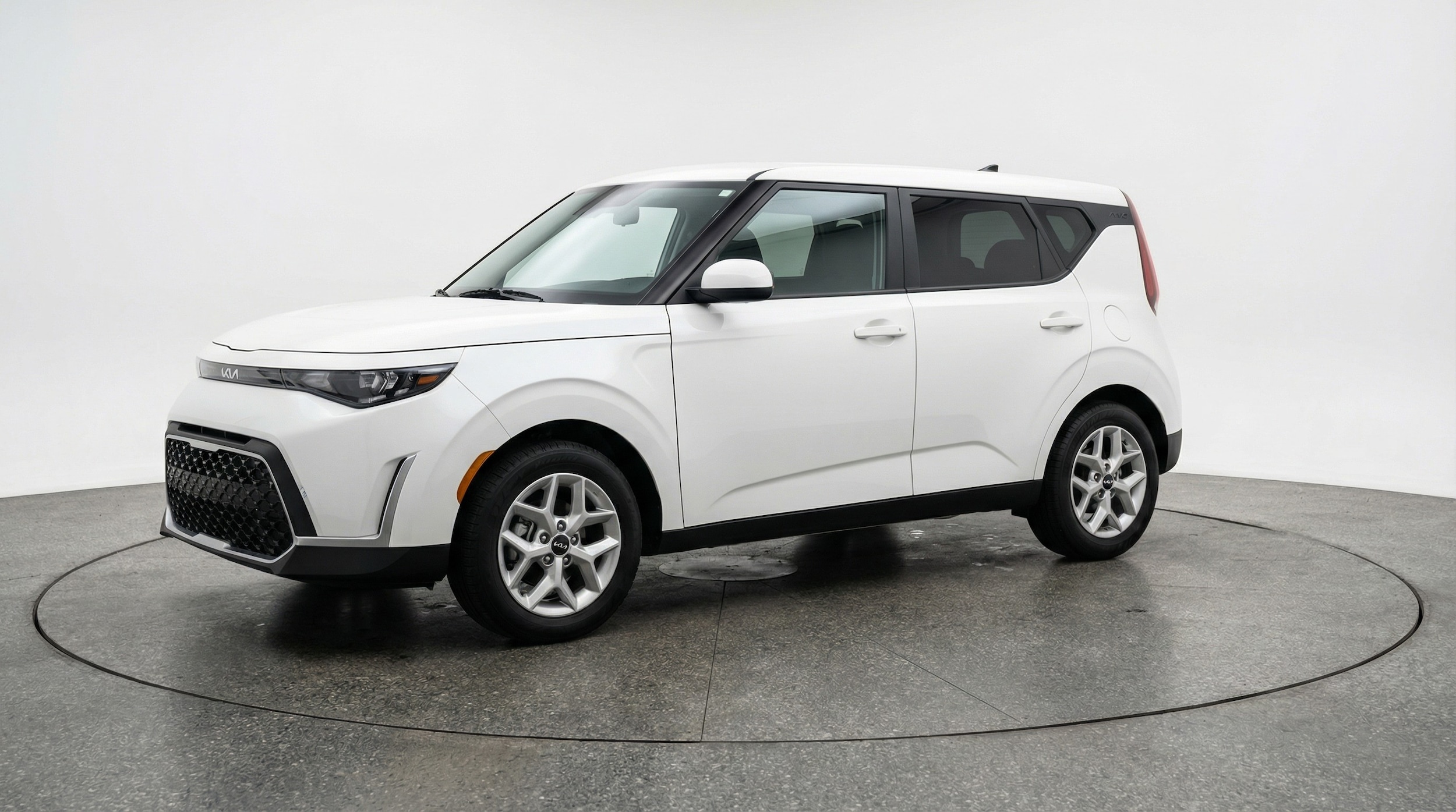 Thumbnail: 2025 Kia Soul - 3