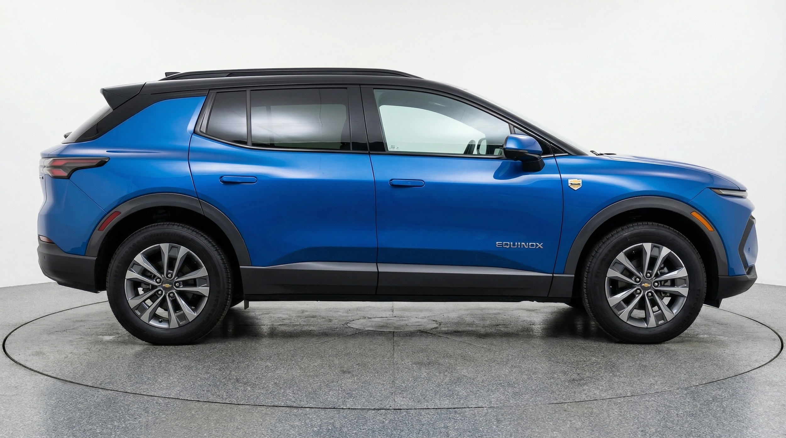 Thumbnail: 2025 Chevrolet Equinox - 8