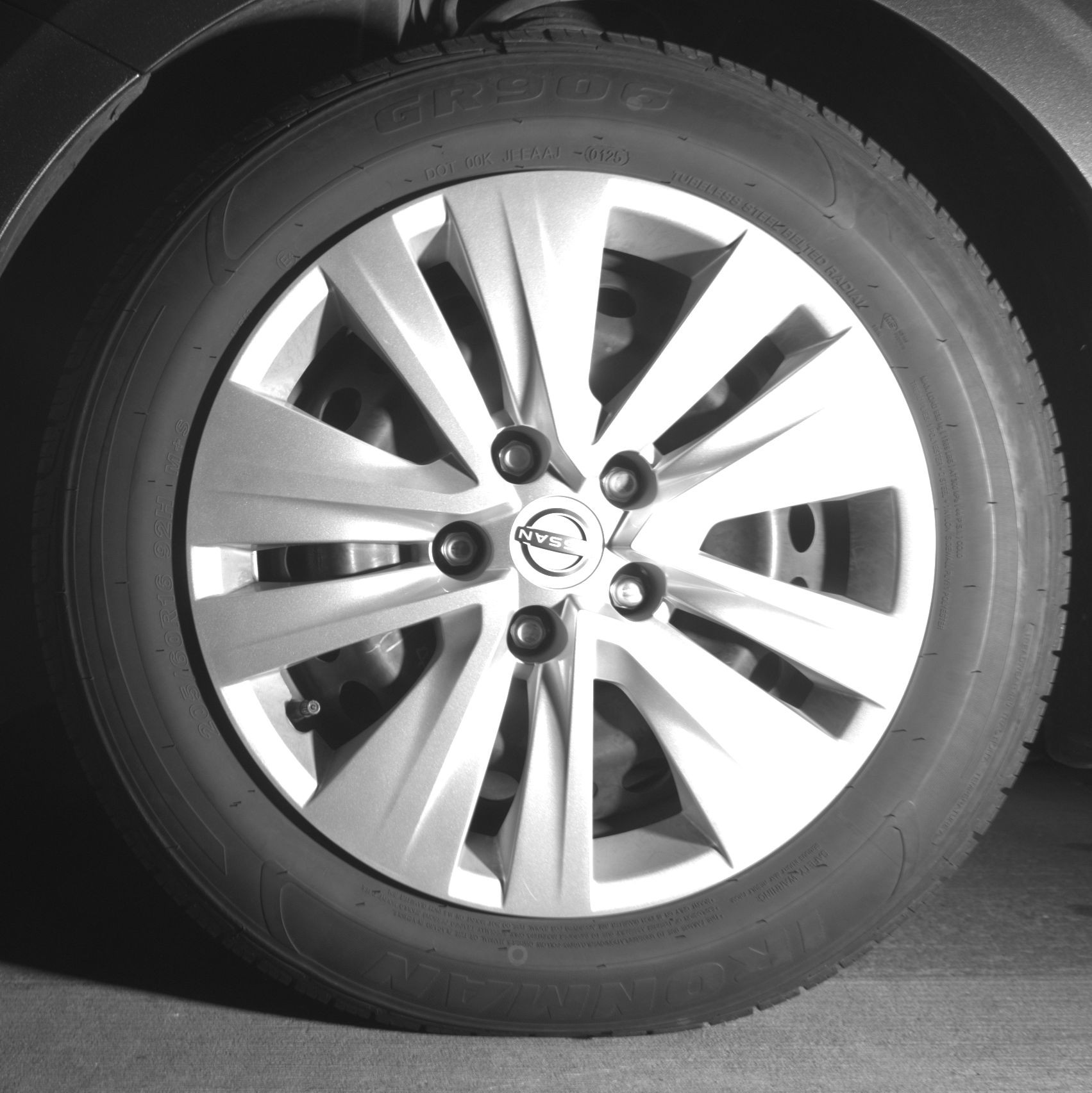 Thumbnail: 2025 Nissan Sentra - 9