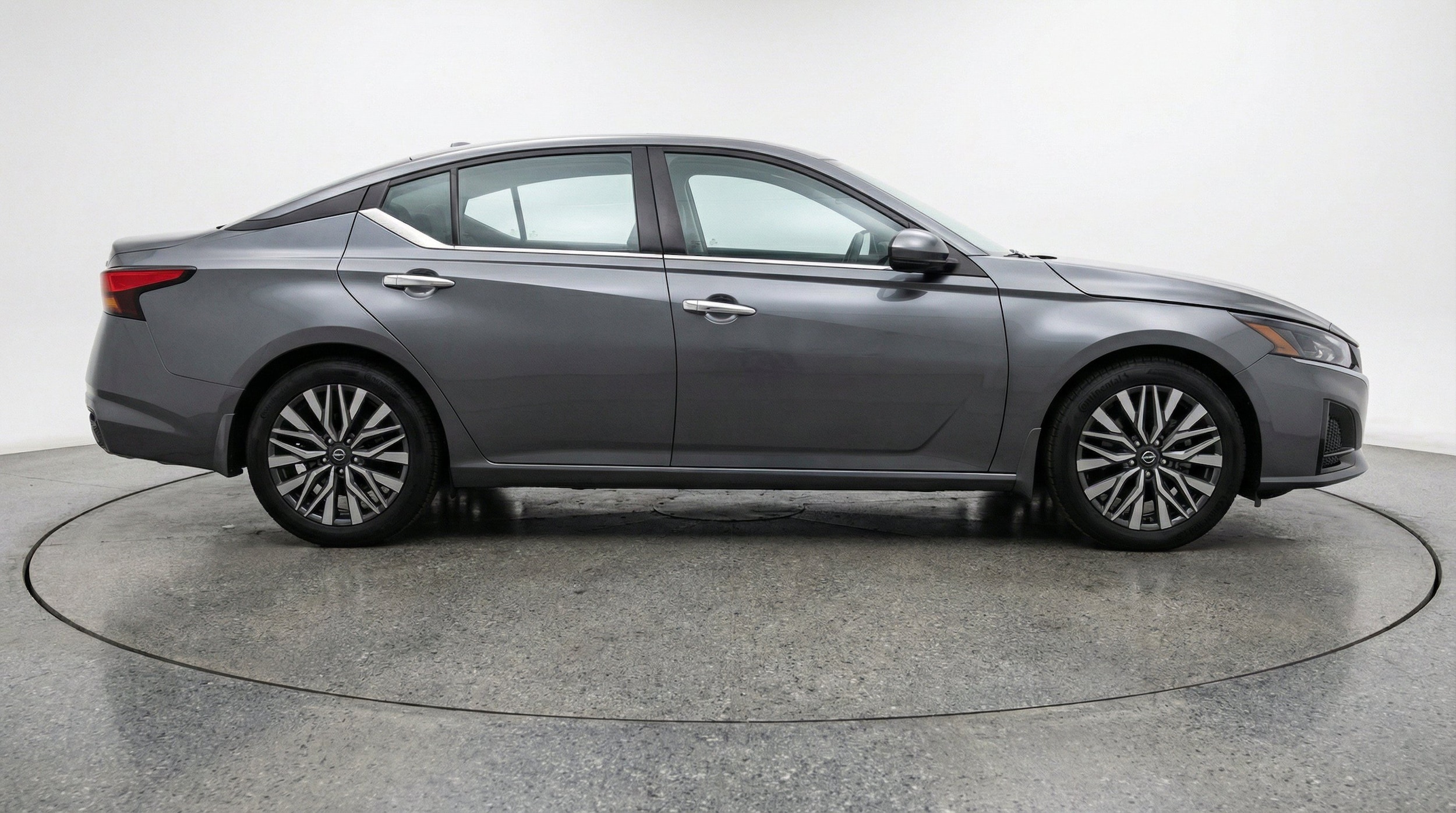 Thumbnail: 2025 Nissan Altima - 11