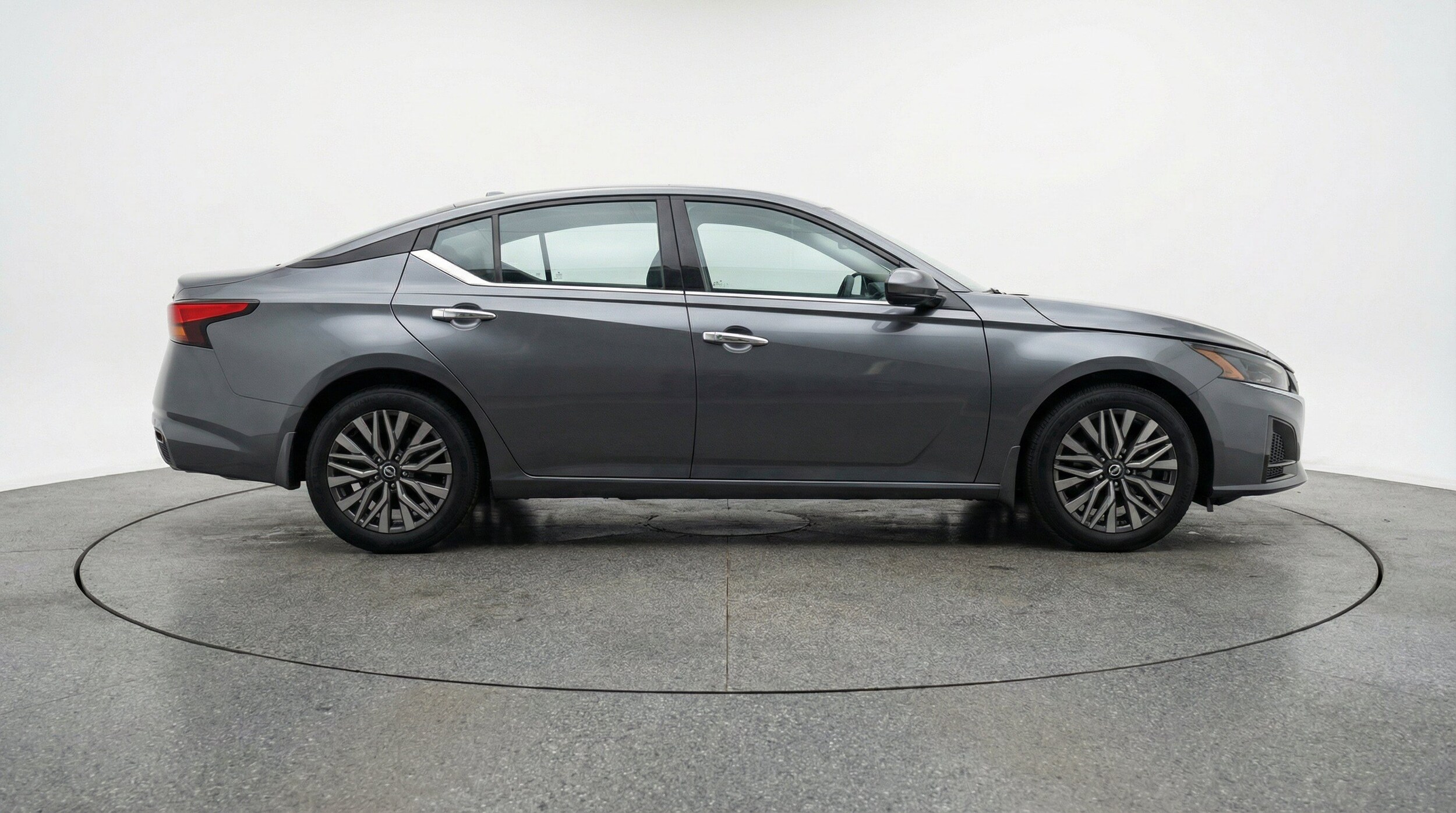 Thumbnail: 2025 Nissan Altima - 11