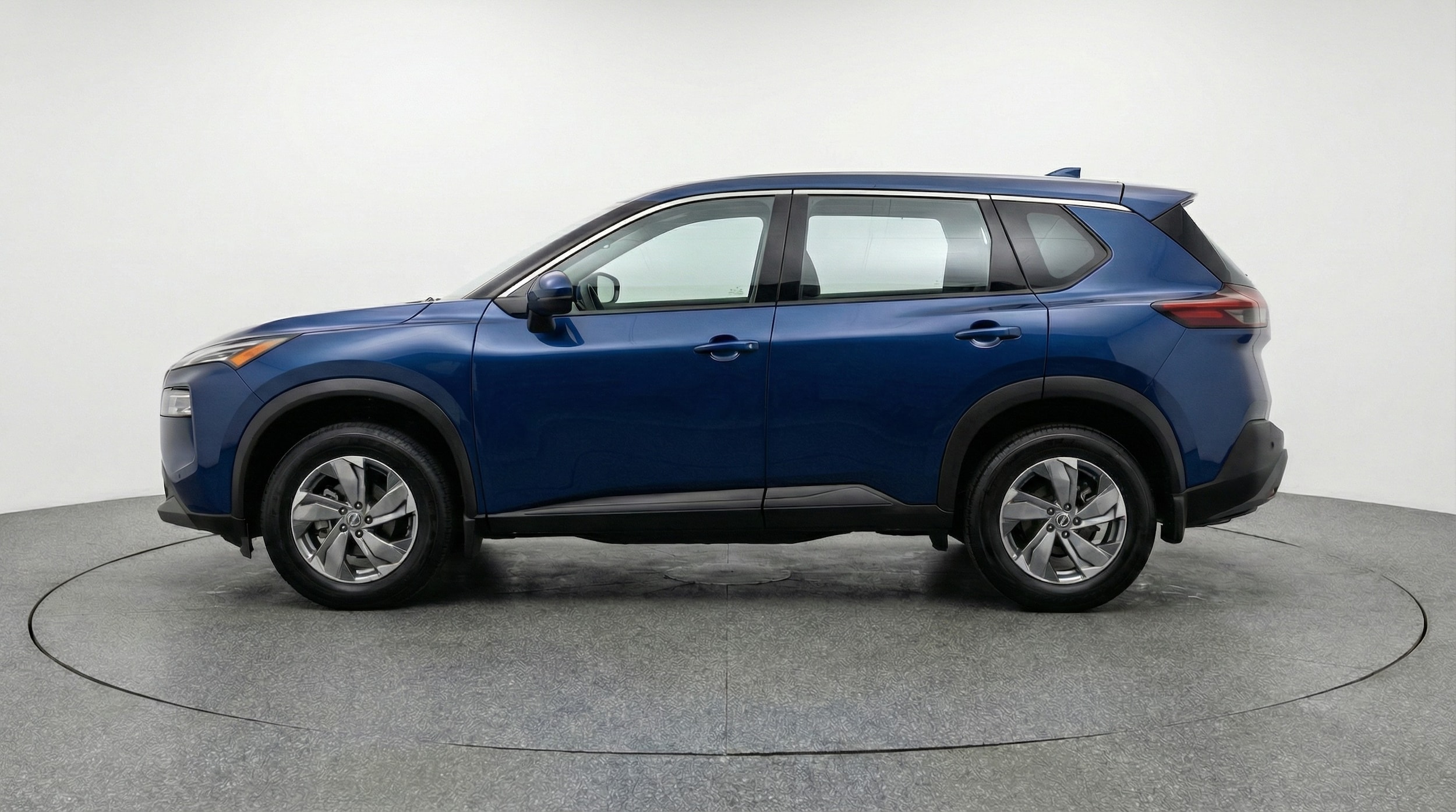 Thumbnail: 2025 Nissan Rogue - 4