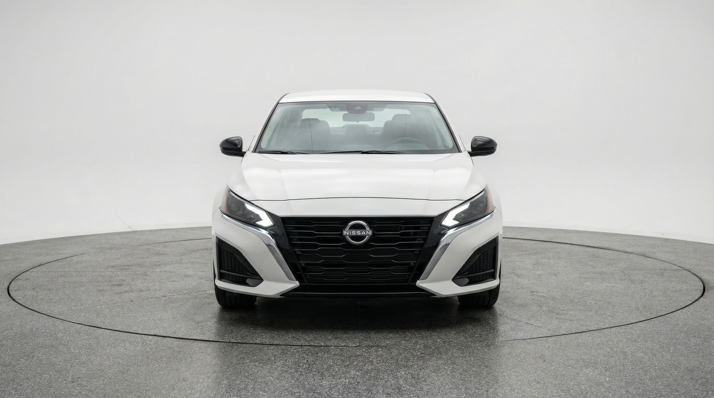 Thumbnail: 2025 Nissan Altima - 2