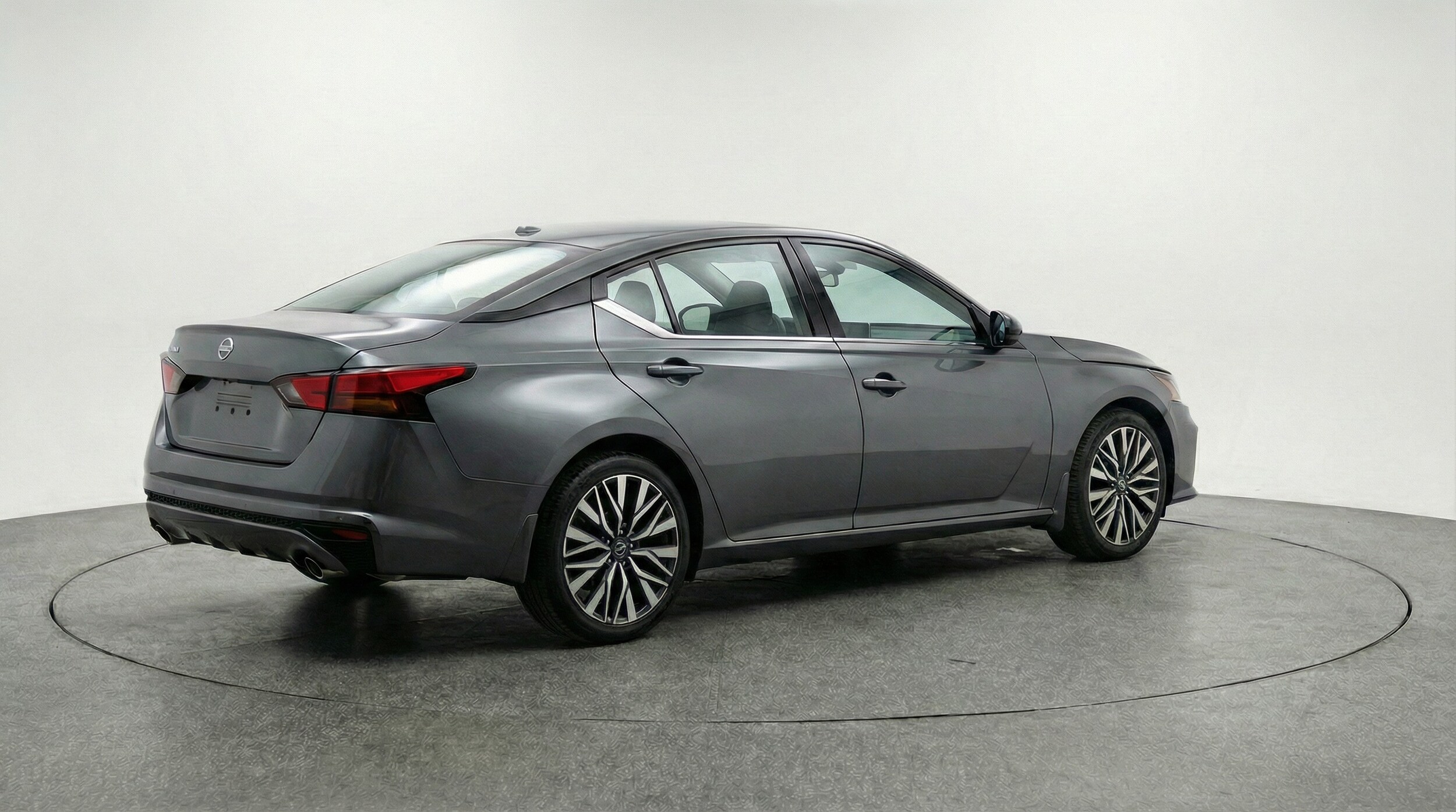 Thumbnail: 2025 Nissan Altima - 7