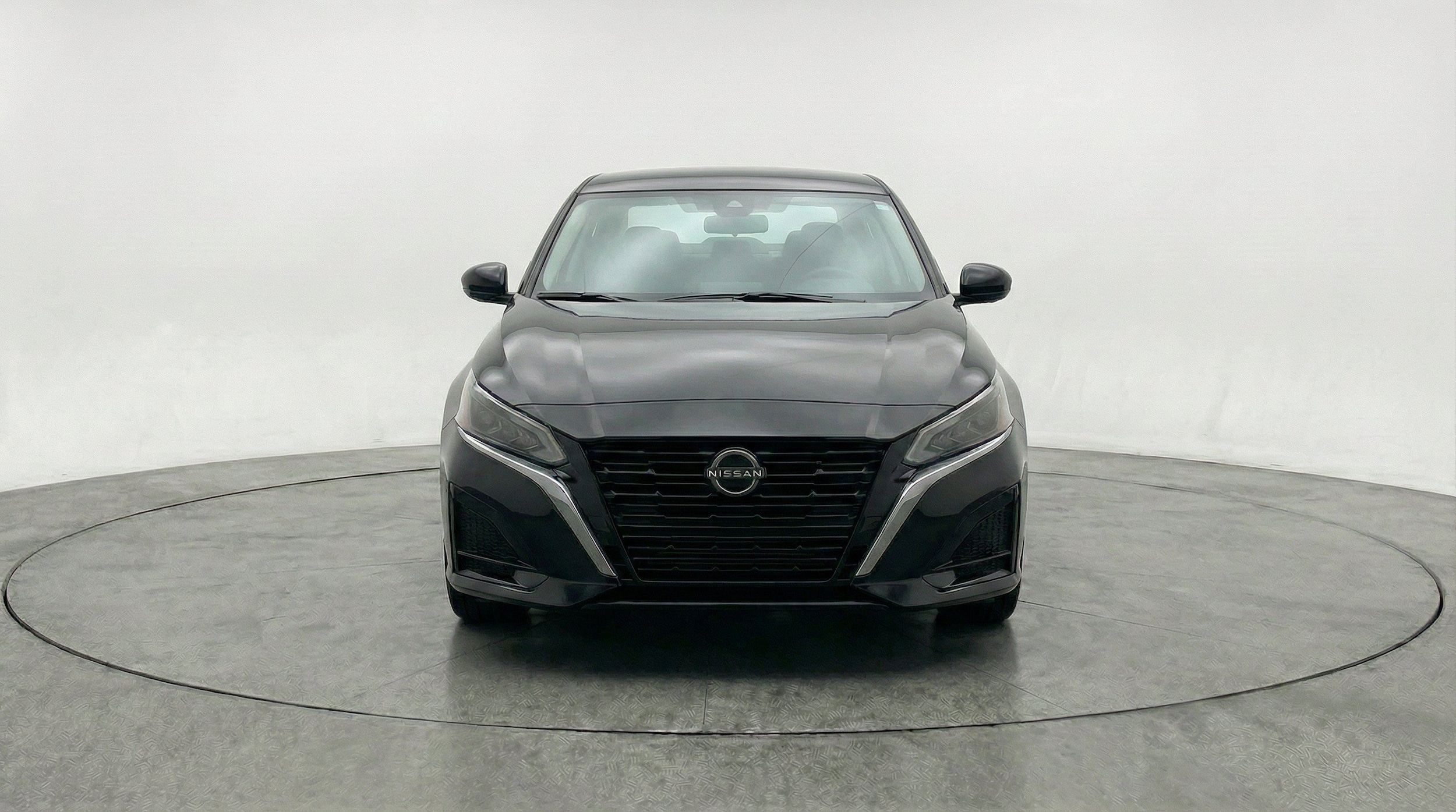 Thumbnail: 2025 Nissan Altima - 2