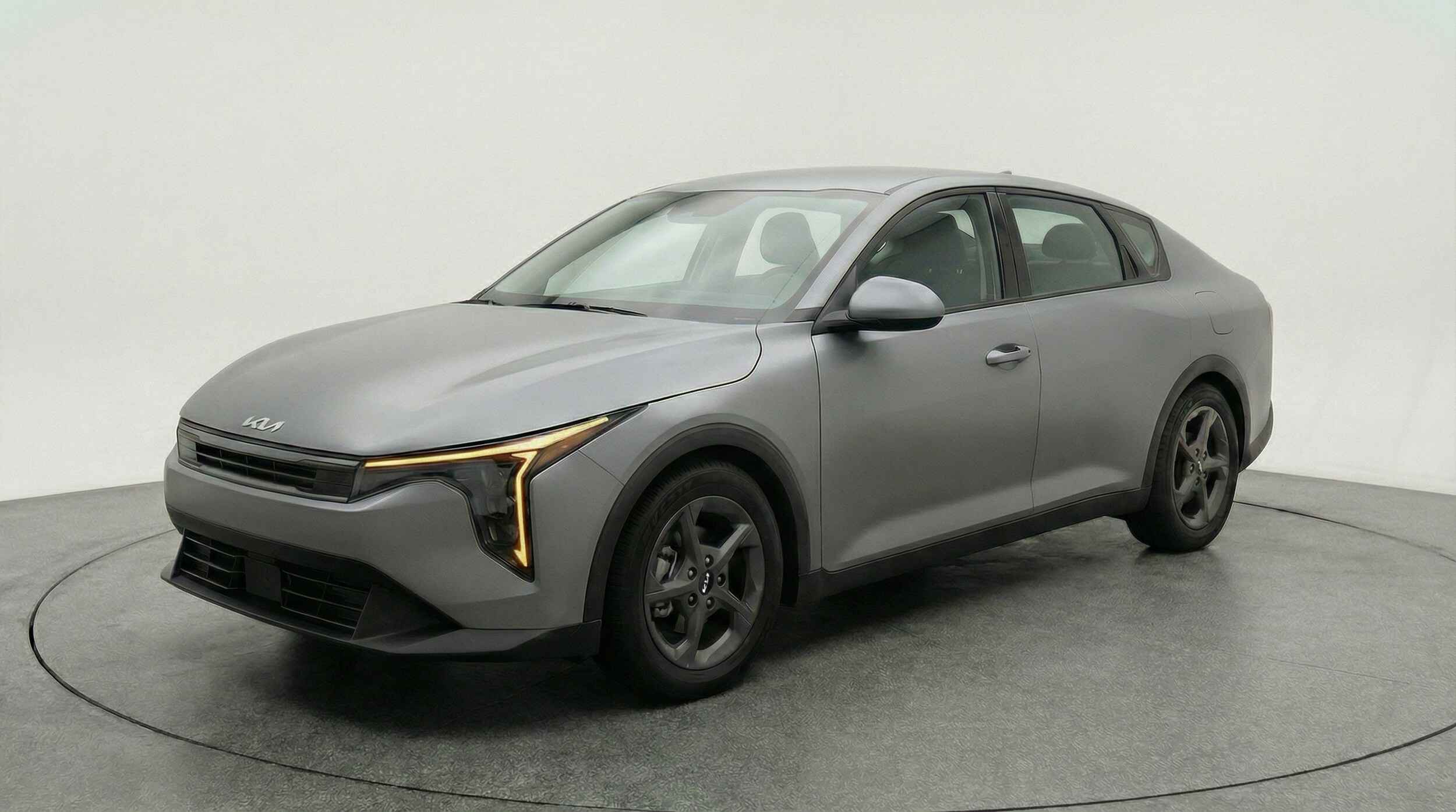 Thumbnail: 2025 Kia K4 - 3