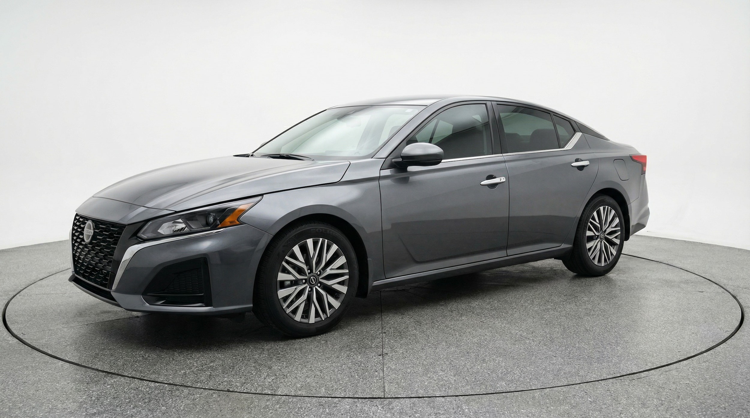 Thumbnail: 2025 Nissan Altima - 3