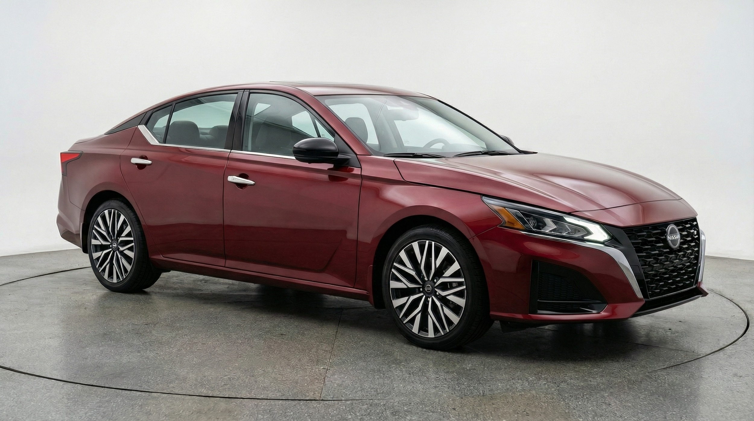 Thumbnail: 2025 Nissan Altima - 1