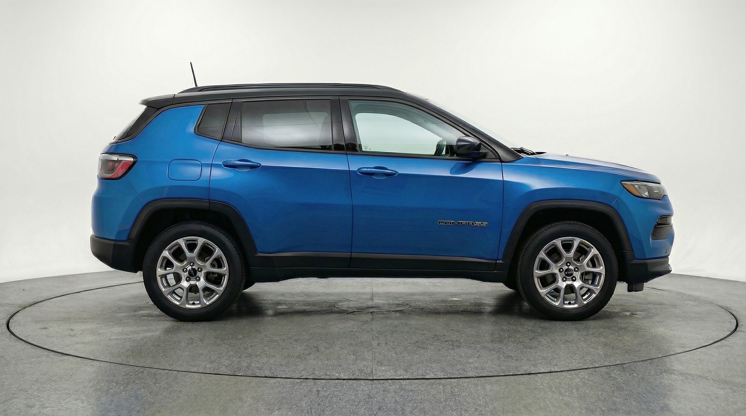 Thumbnail: 2025 Jeep Compass - 8