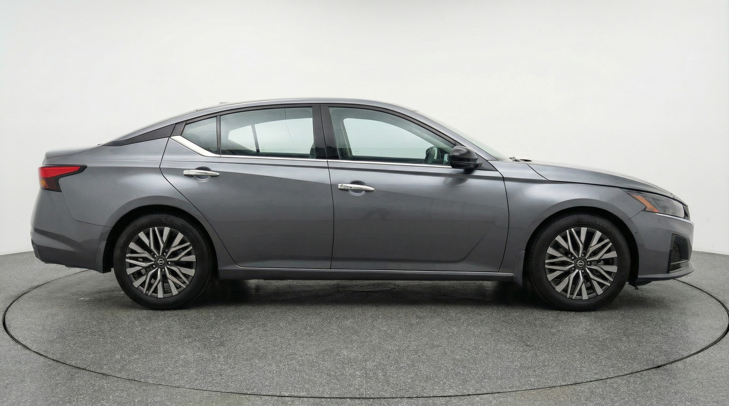 Thumbnail: 2025 Nissan Altima - 8