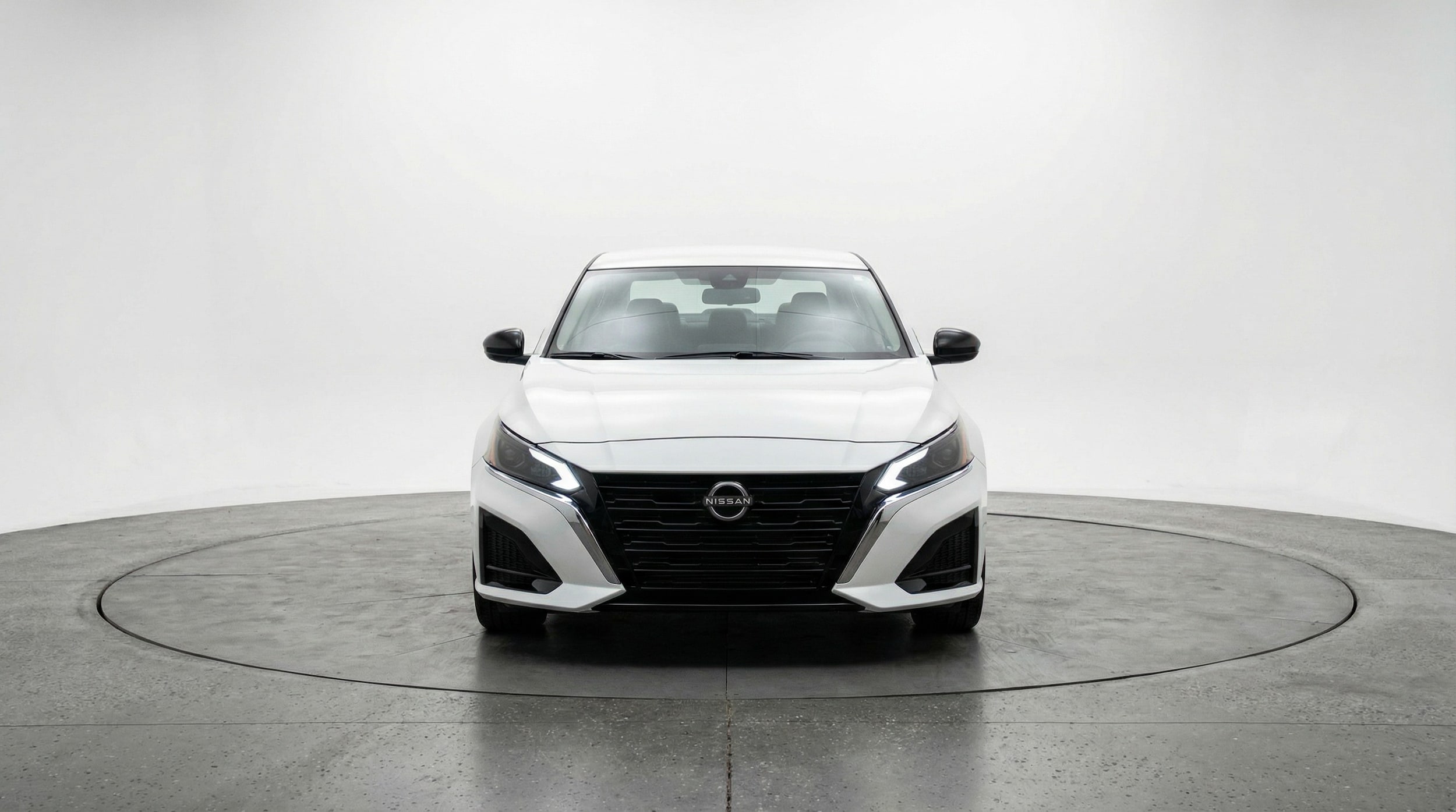 Thumbnail: 2025 Nissan Altima - 2