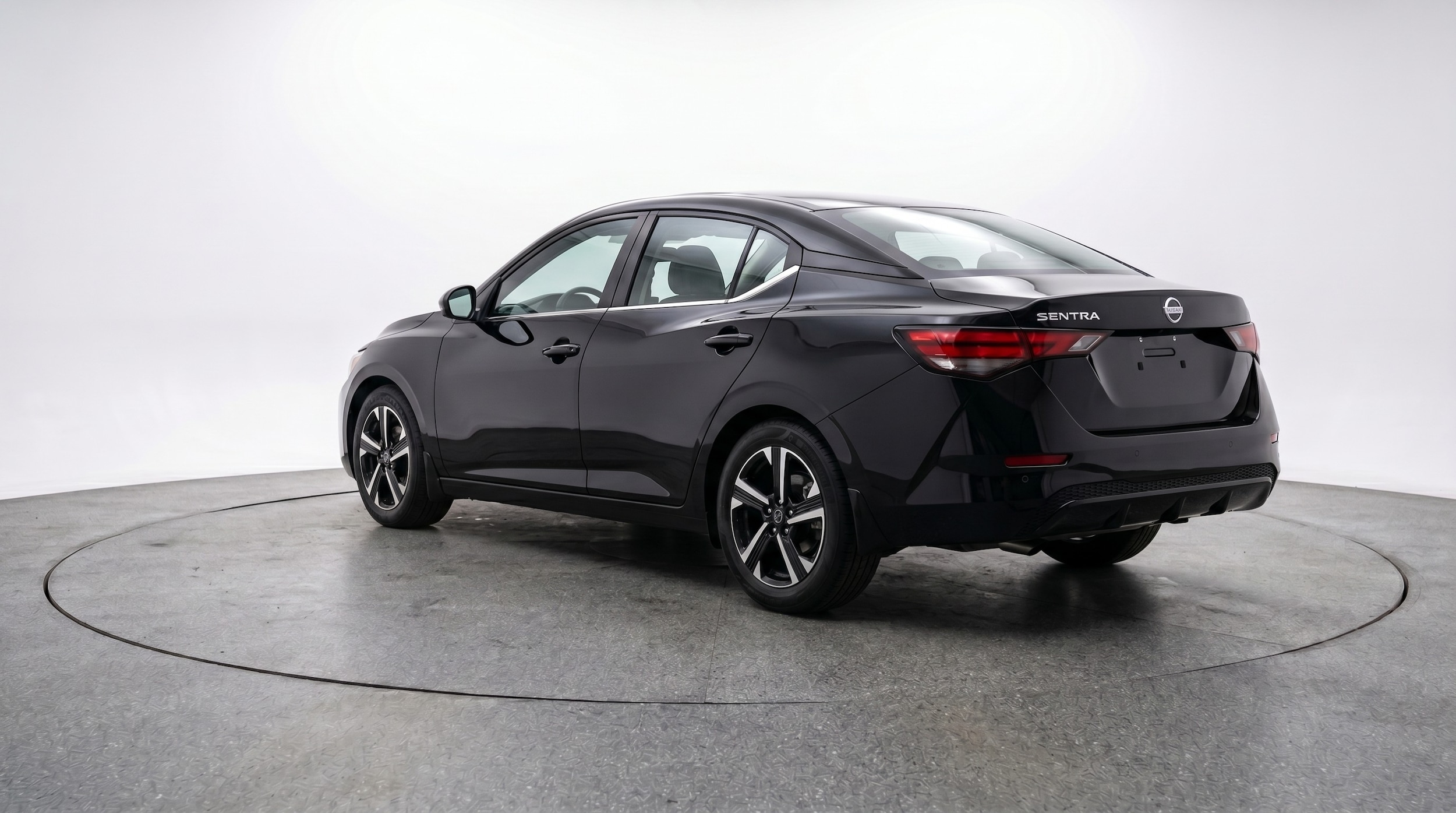 Thumbnail: 2025 Nissan Sentra - 5