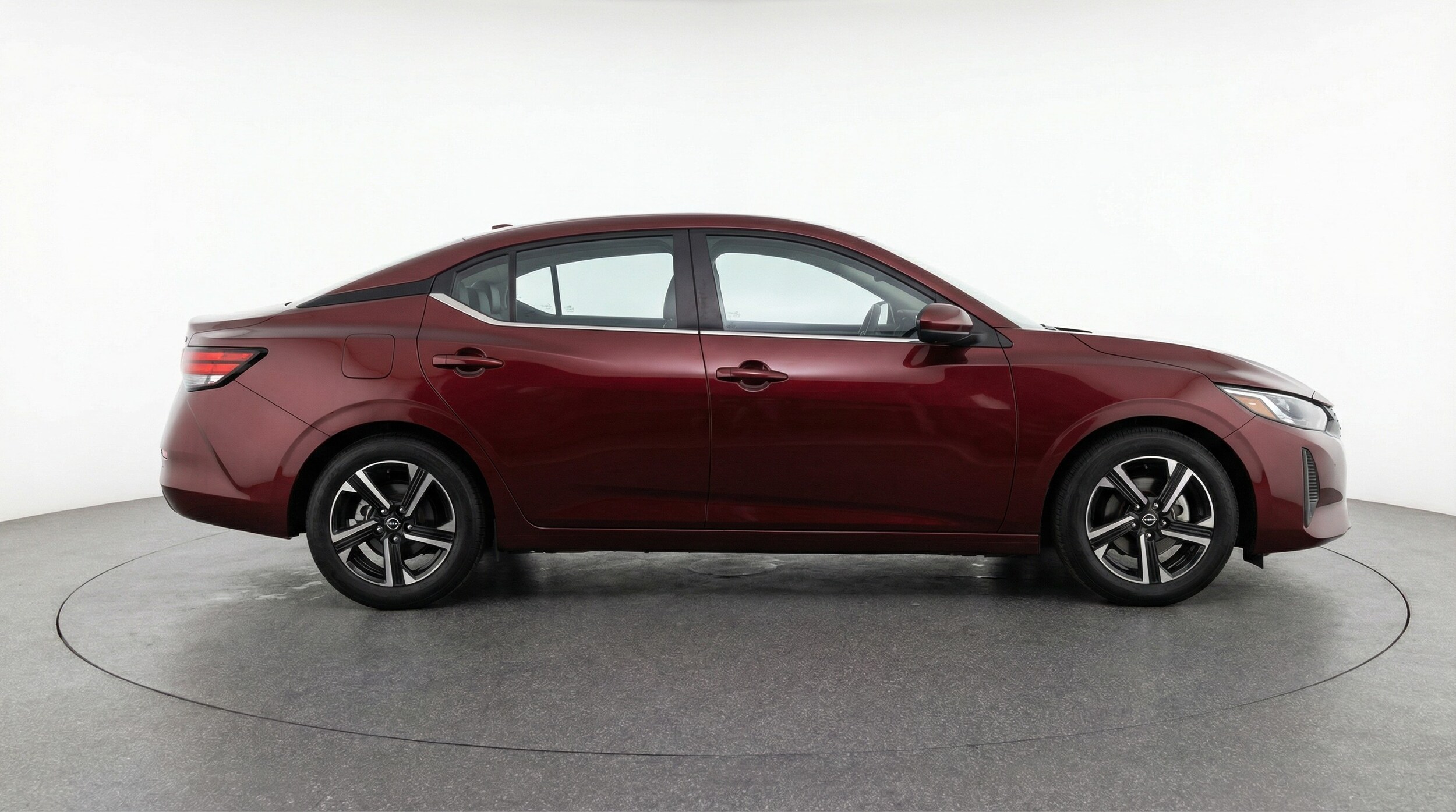 Thumbnail: 2025 Nissan Sentra - 8