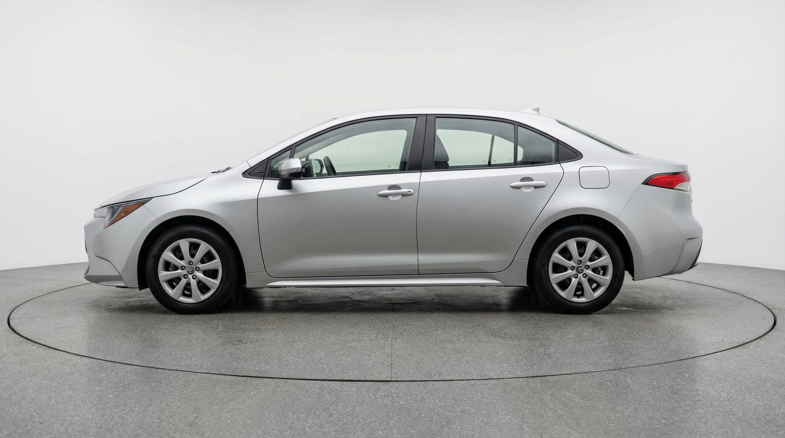 Thumbnail: 2025 Toyota Corolla - 5