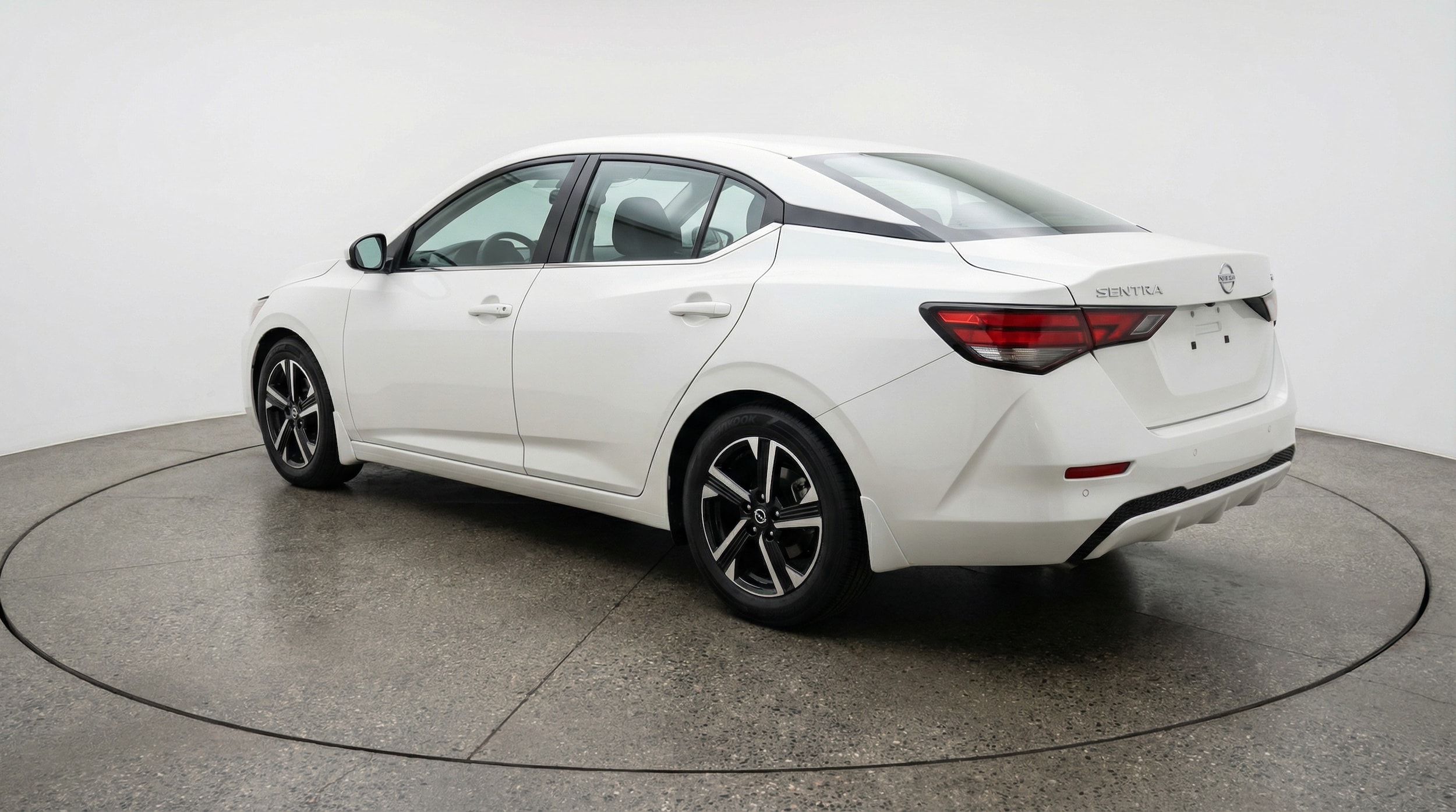 Thumbnail: 2025 Nissan Sentra - 5