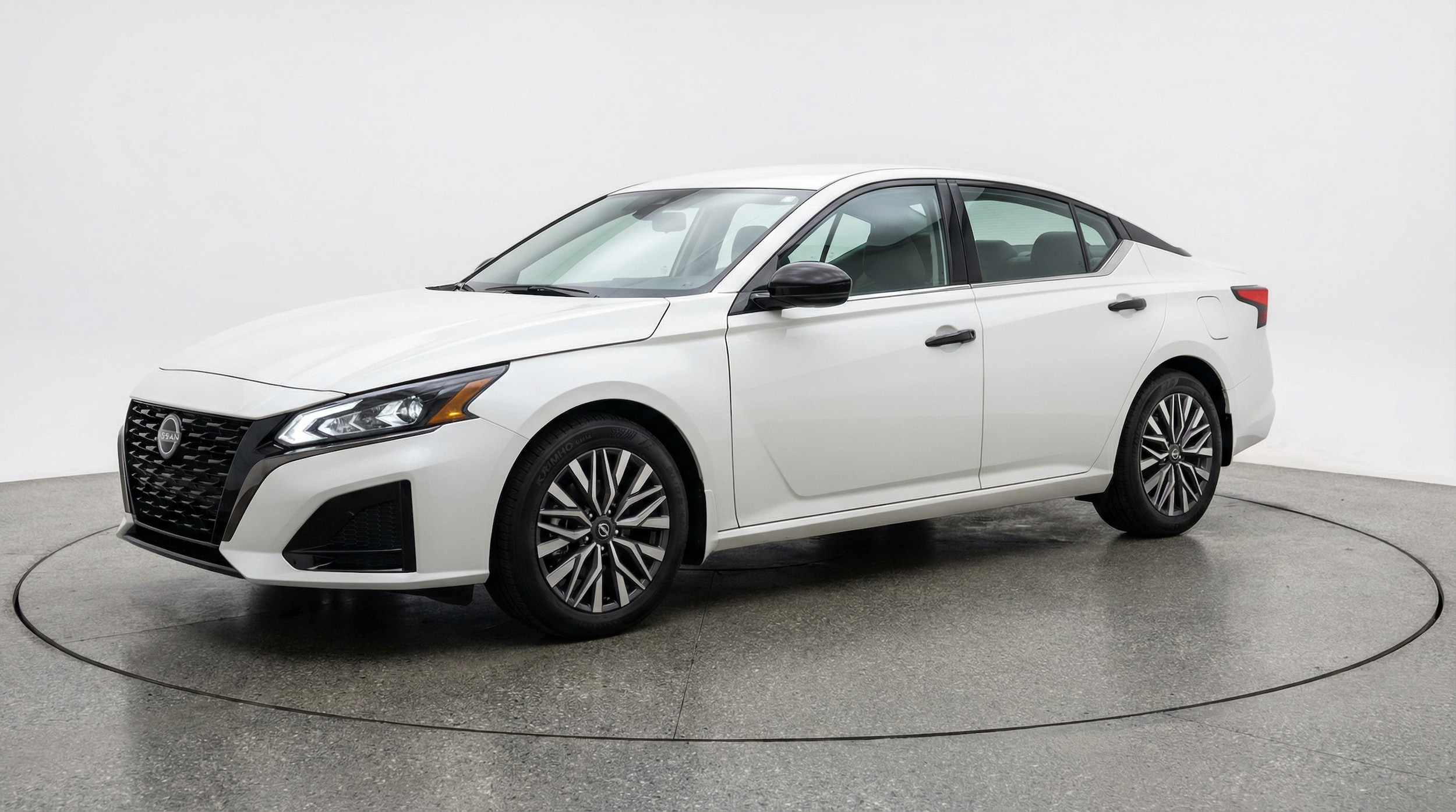 Thumbnail: 2025 Nissan Altima - 3