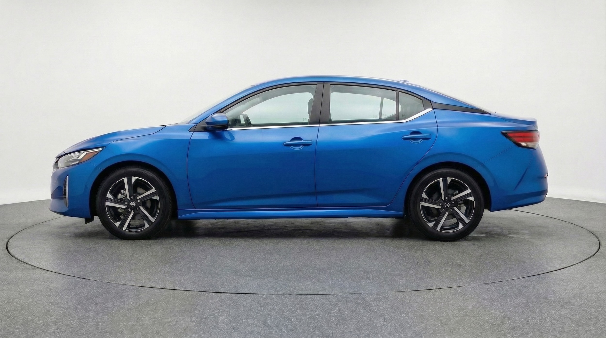 Thumbnail: 2025 Nissan Sentra - 4