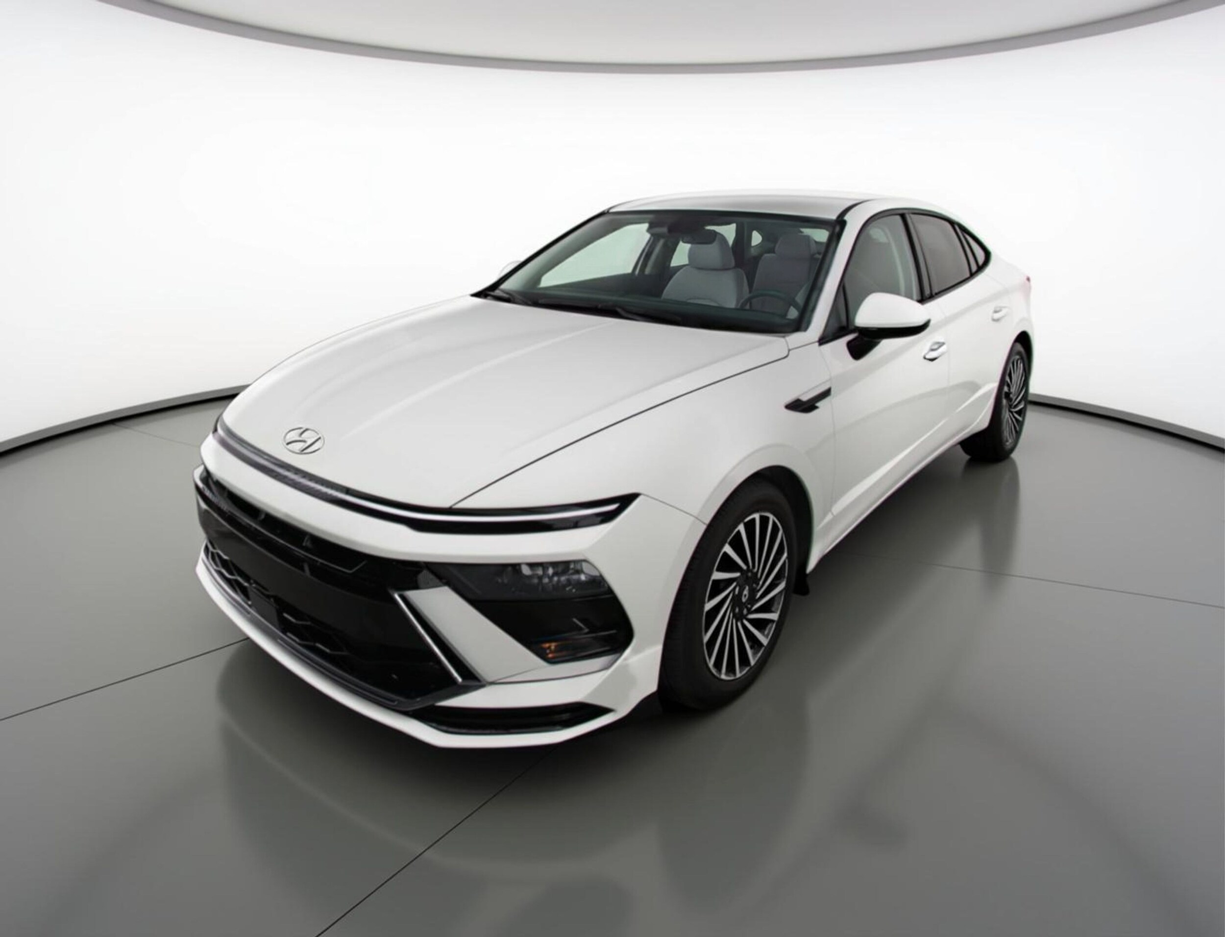 Thumbnail: 2025 Hyundai Sonata - 3