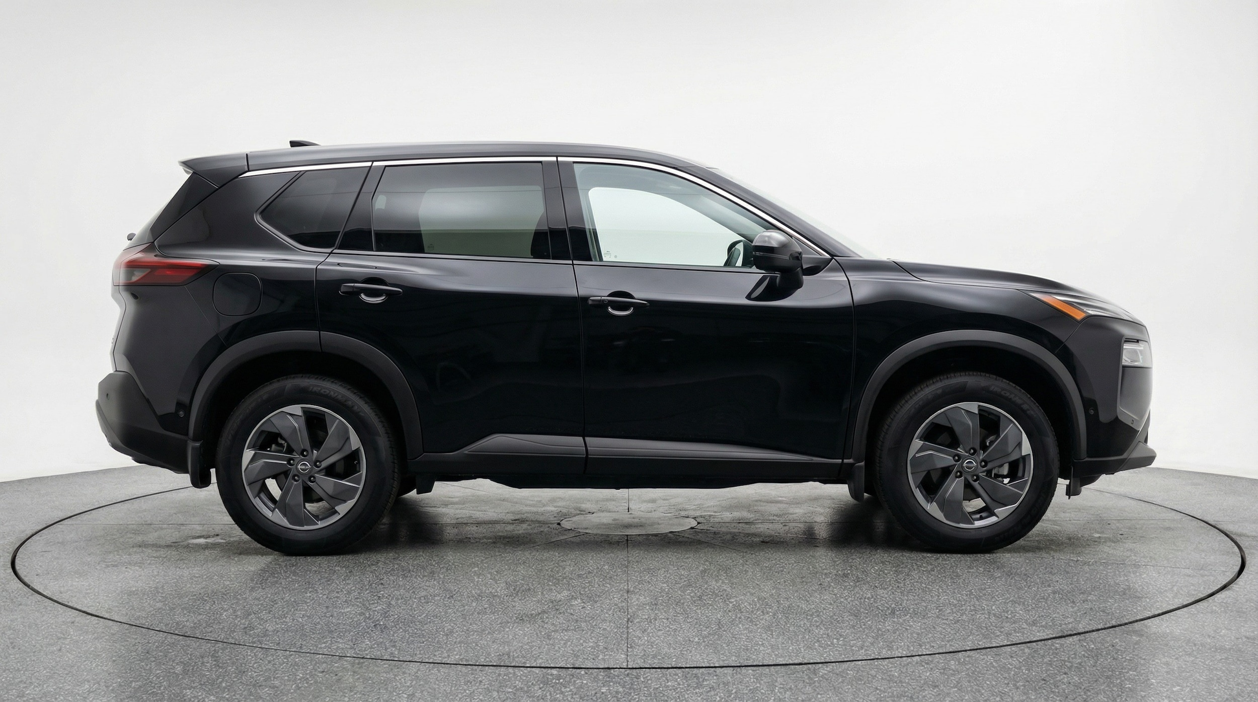 Thumbnail: 2025 Nissan Rogue - 8