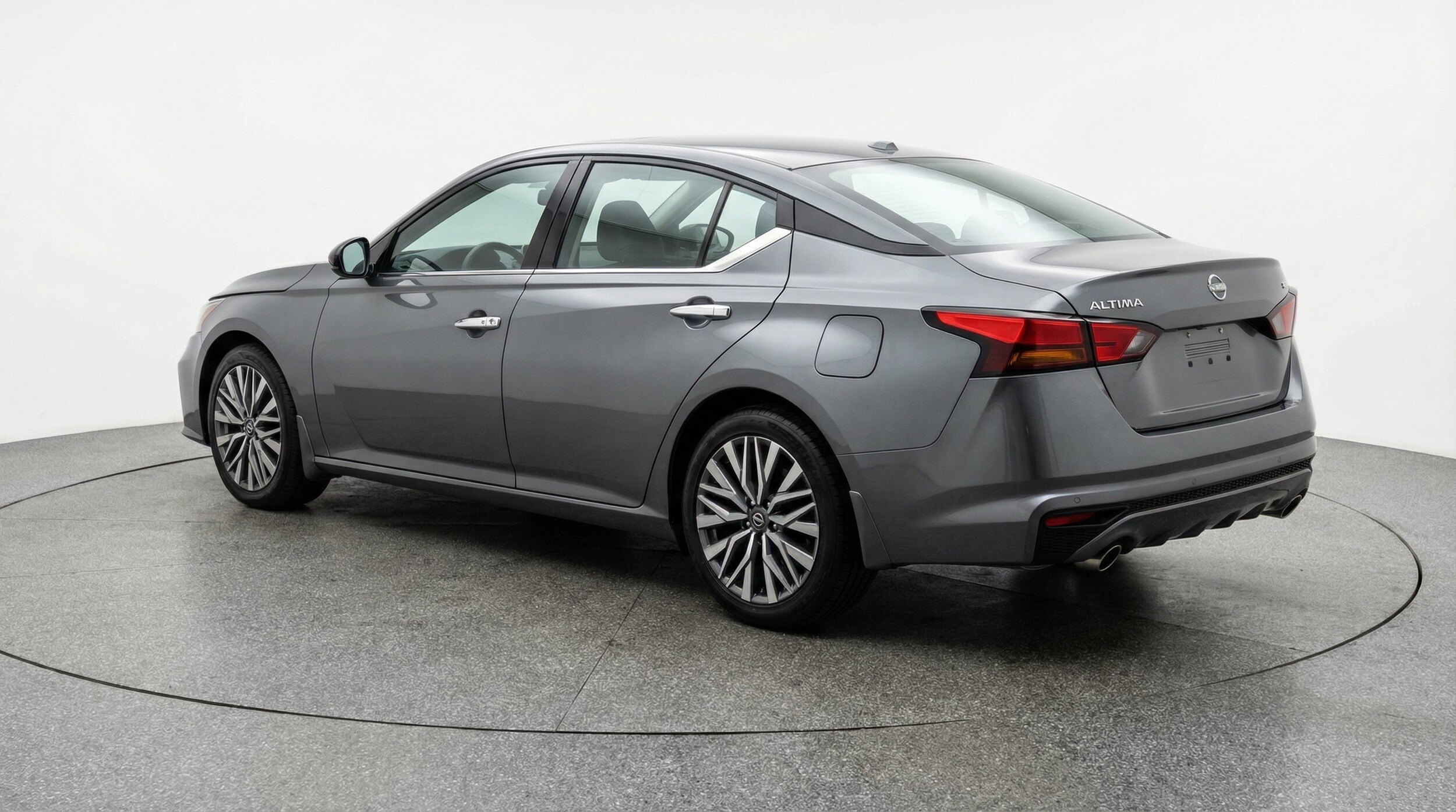 Thumbnail: 2025 Nissan Altima - 5