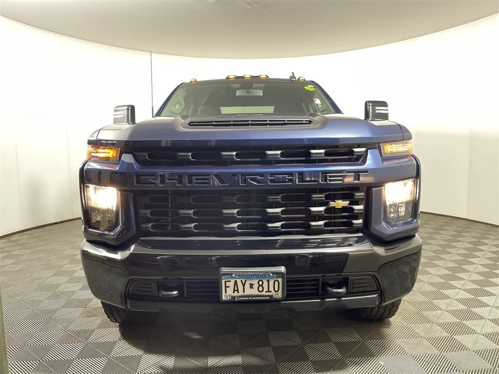 Used 2020 Chevrolet Silverado 2500HD Custom with VIN 1GC4YME72LF338637 for sale in Bloomington, Minnesota