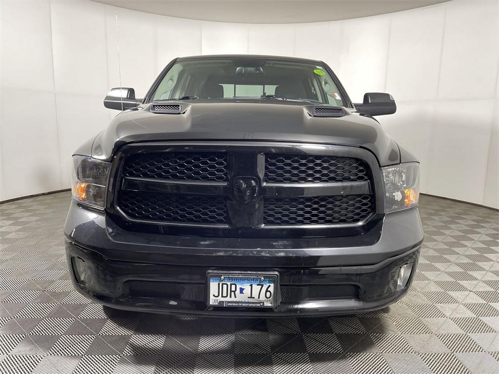 Used 2019 RAM Ram 1500 Classic SLT with VIN 1C6RR7LM8KS719919 for sale in Bloomington, Minnesota
