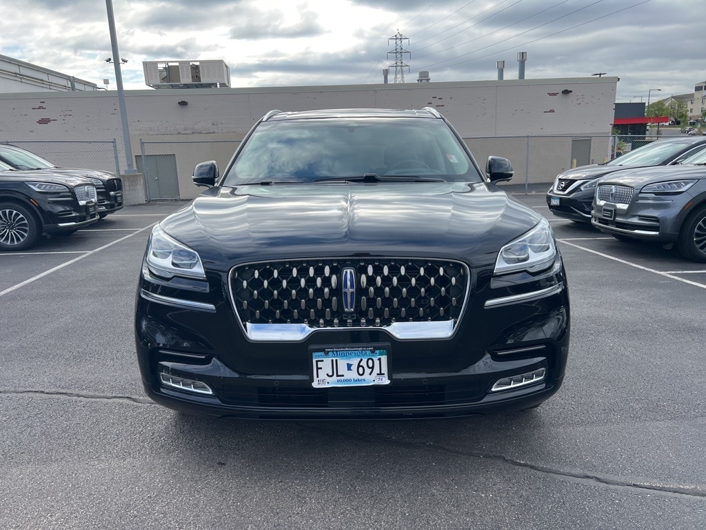 Used 2020 Lincoln Aviator Grand Touring with VIN 5LMYJ8XY2LGL29863 for sale in Bloomington, Minnesota