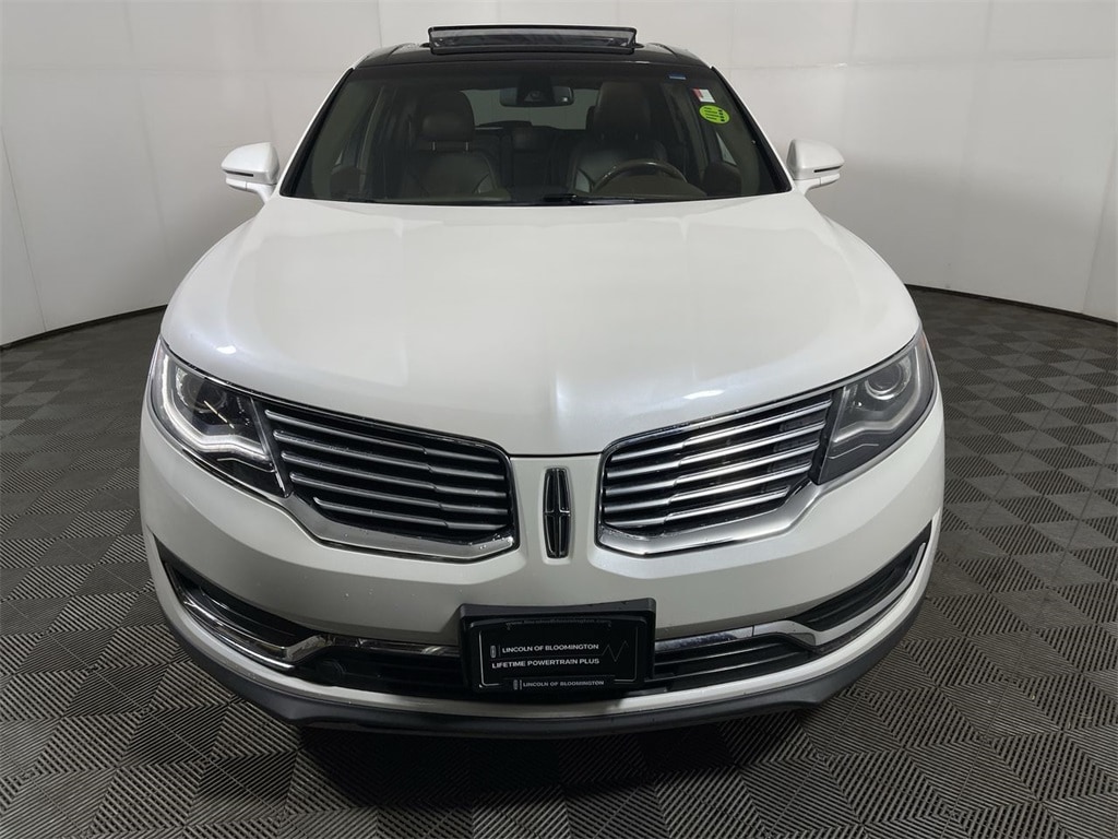 Used 2016 Lincoln MKX Reserve with VIN 2LMTJ8LR3GBL76106 for sale in Bloomington, Minnesota