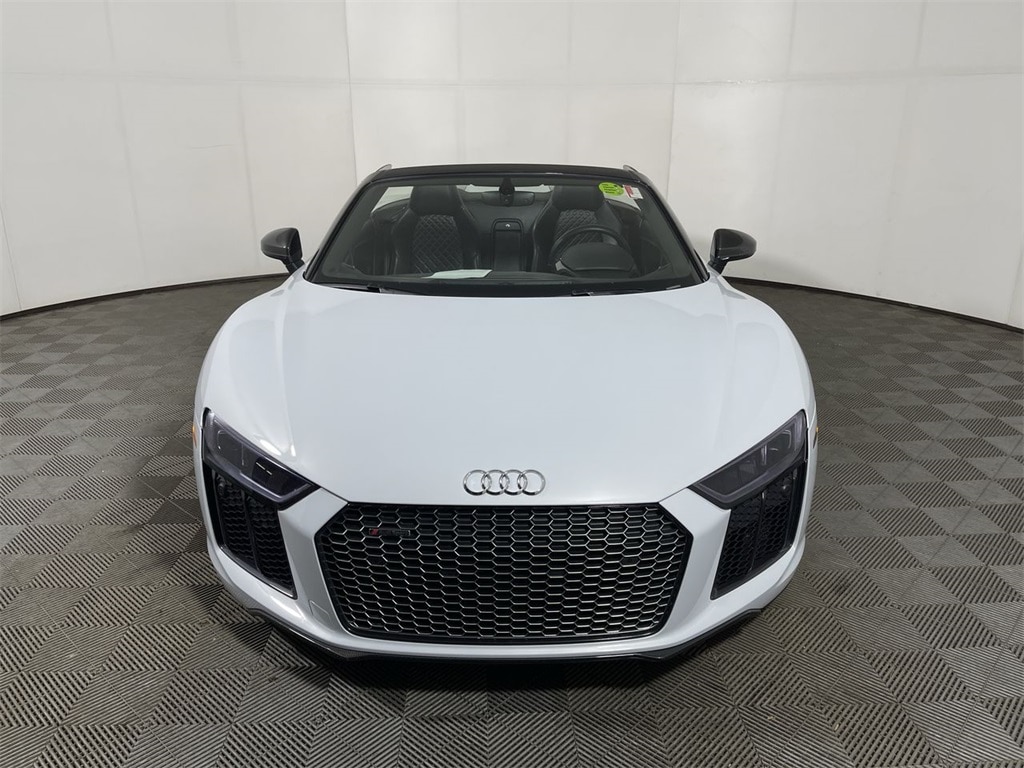 Used 2018 Audi R8 Plus with VIN WUA4BCFX9J7901462 for sale in Bloomington, Minnesota