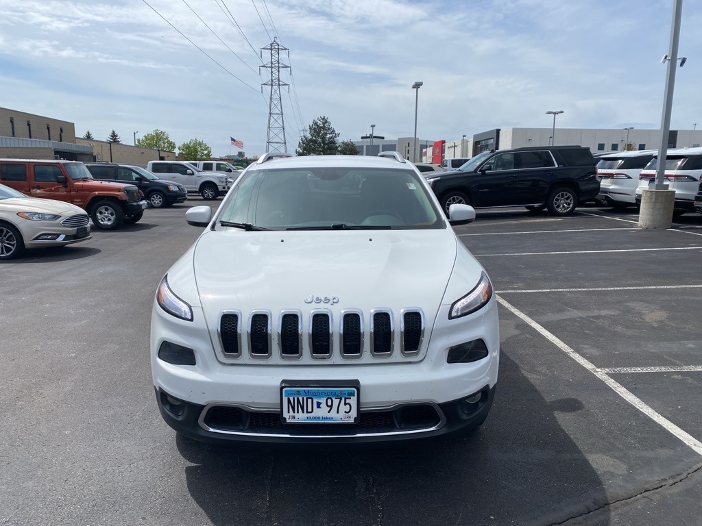 Used 2015 Jeep Cherokee Limited with VIN 1C4PJMDS5FW773955 for sale in Bloomington, Minnesota