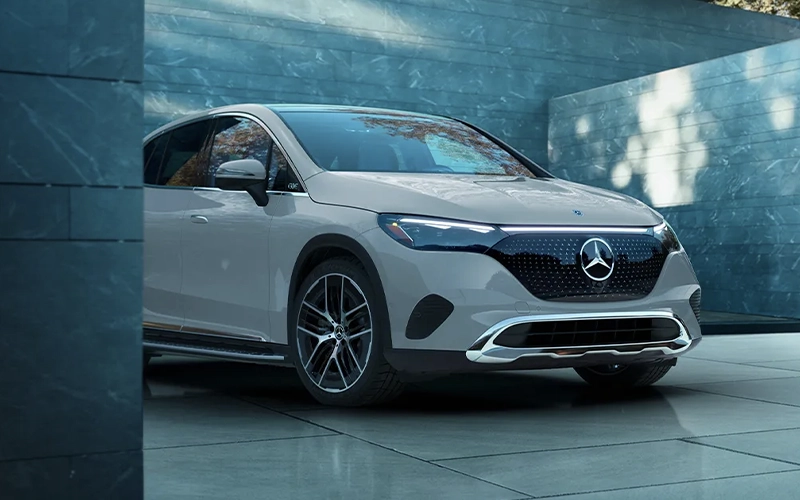 Mercedes-Benz EQE SUV