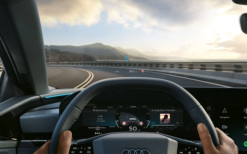 Audi S6 Sportback e-tron Head-Up Display