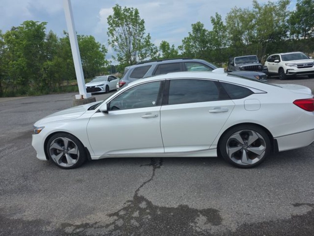 Used 2020 Honda Accord Touring 2.0T Sedan