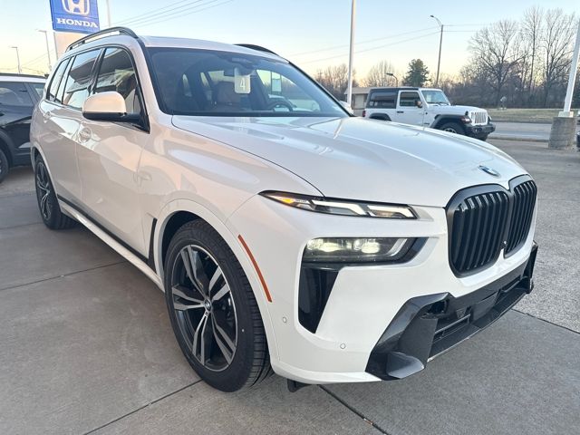 2026 BMW X7 40i - Photo 7